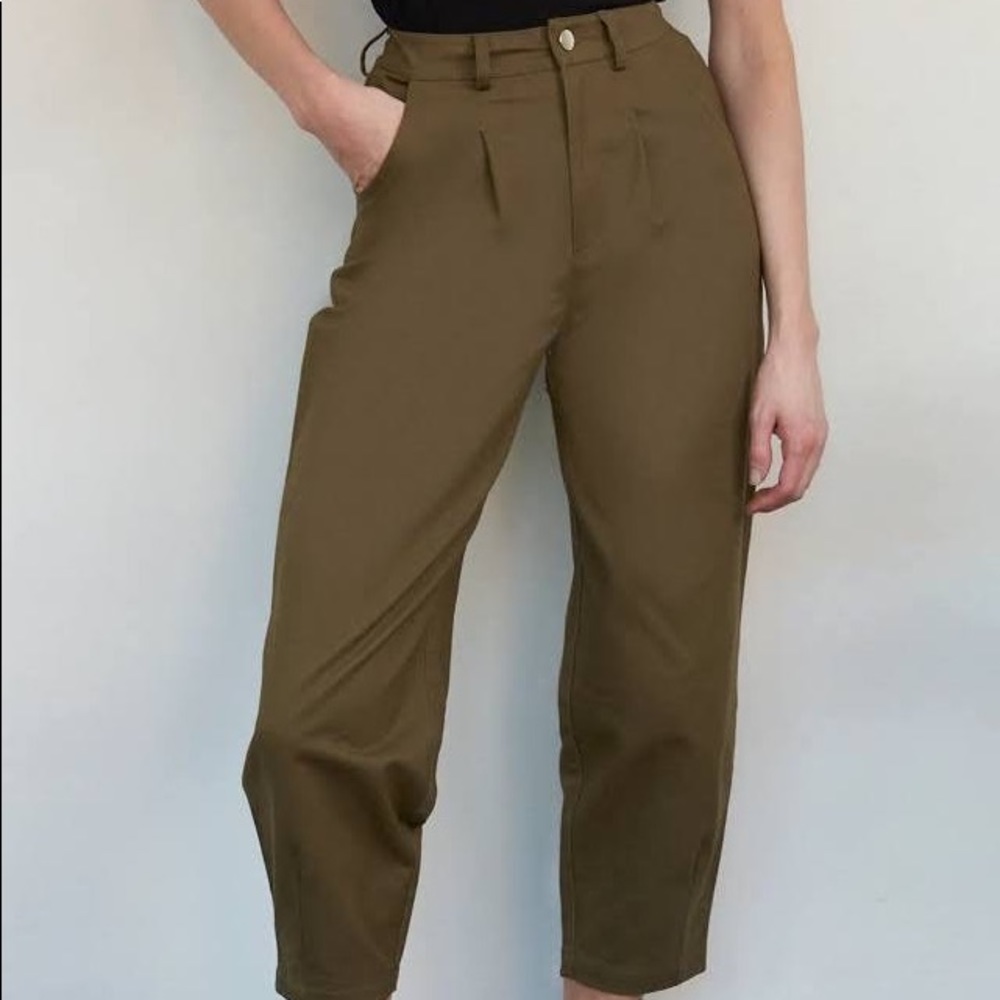 NWT Billie Cropped Devon Pant